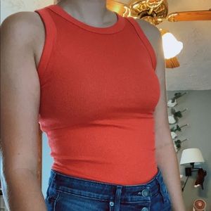 Tank top, coral type color